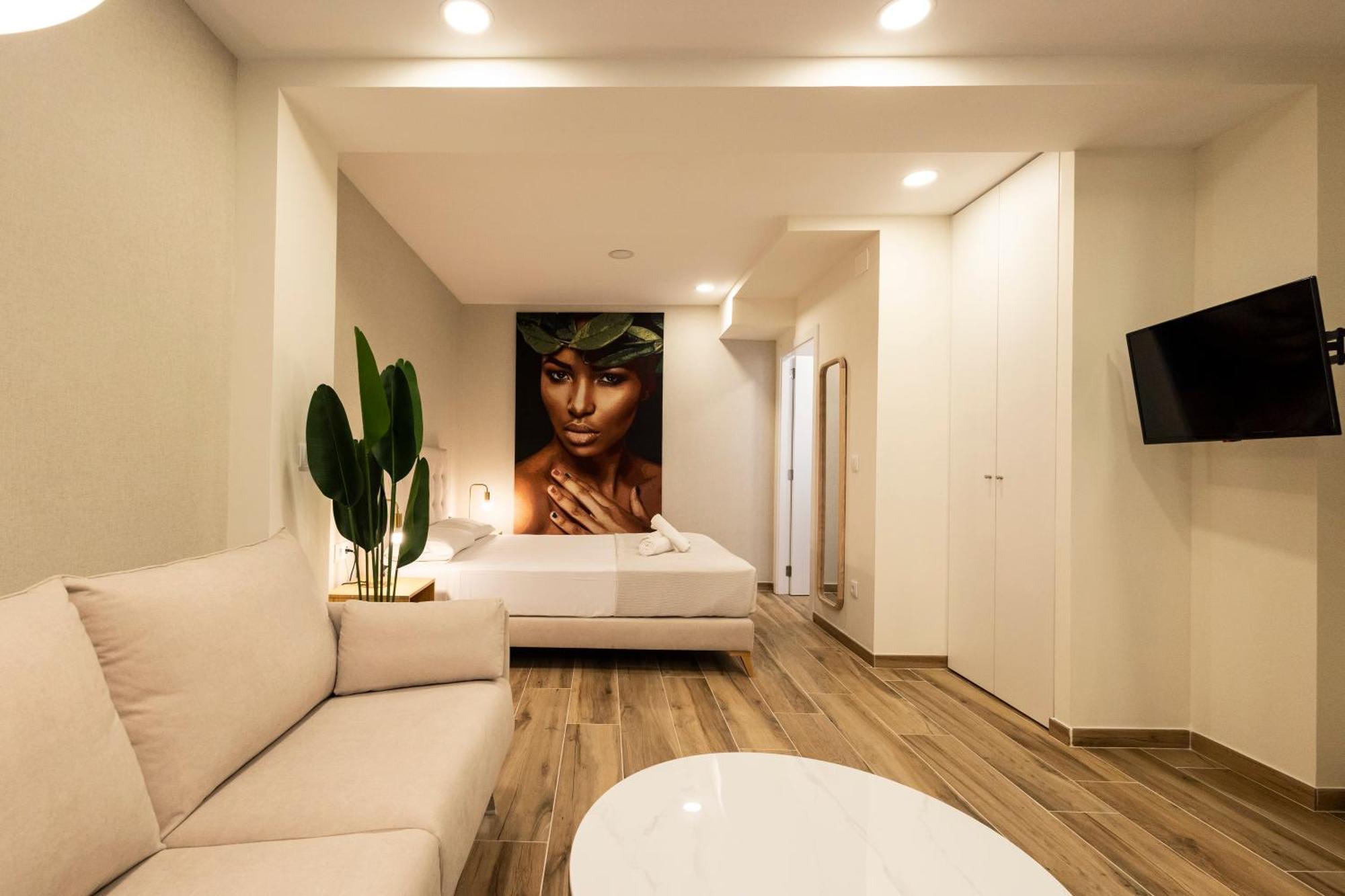 Cortes Suites By Concept Flats Valencia Luaran gambar