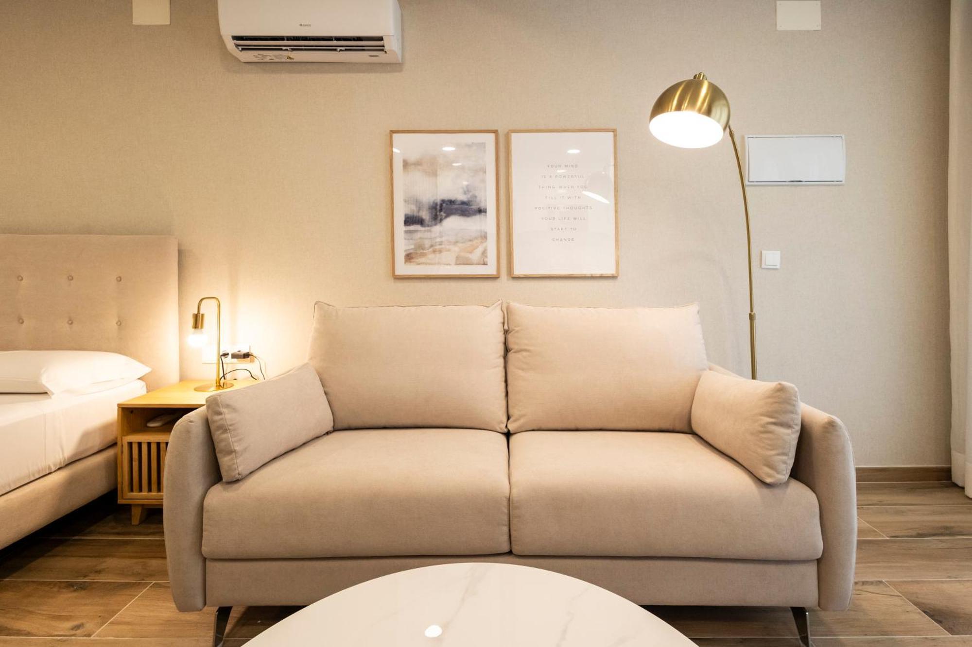 Cortes Suites By Concept Flats Valencia Luaran gambar